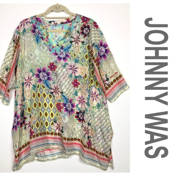 Johnny Was Tops - Johnny Was Boho Floral Silk 3/4 Sleeve Top Small